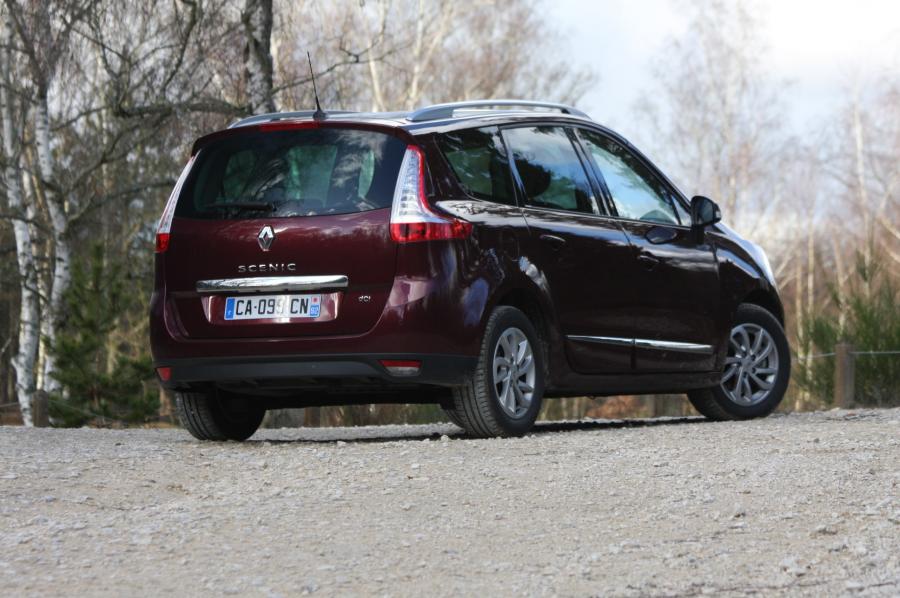  Renault Grand Scenic 2012 года  (фото 2 из 23)